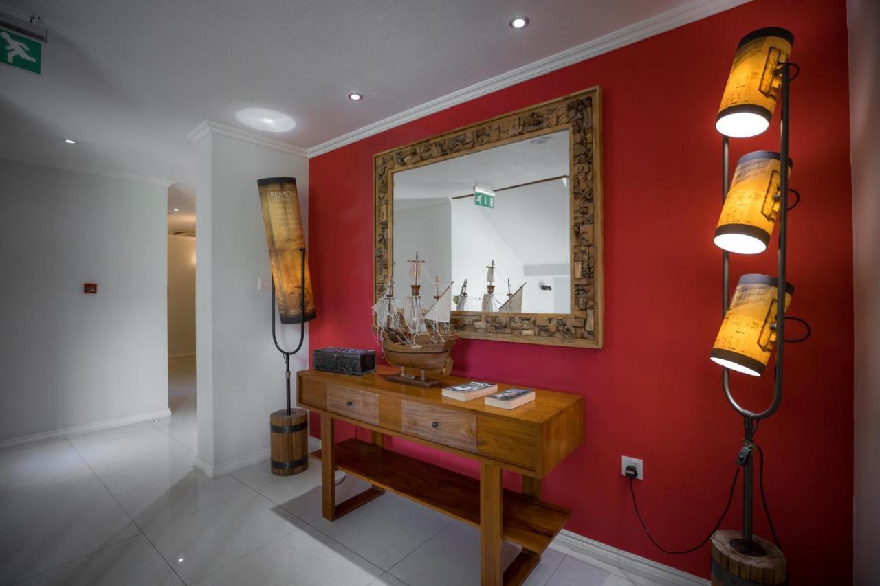 Crown Beach Hotel Seychelles Pointe Au Sel Εξωτερικό φωτογραφία