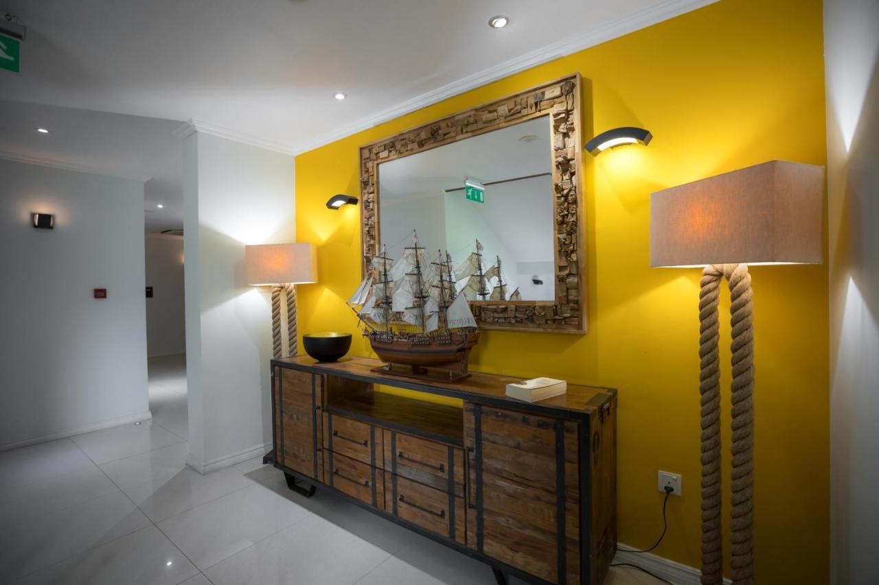 Crown Beach Hotel Seychelles Pointe Au Sel Εξωτερικό φωτογραφία
