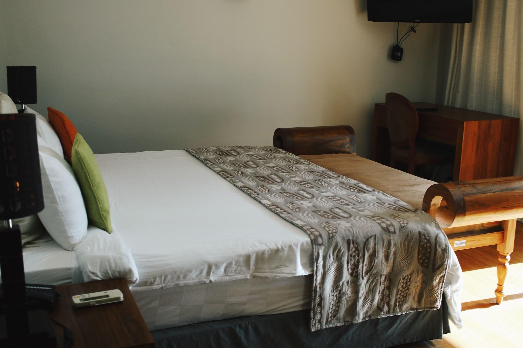 Crown Beach Hotel Seychelles Pointe Au Sel Εξωτερικό φωτογραφία