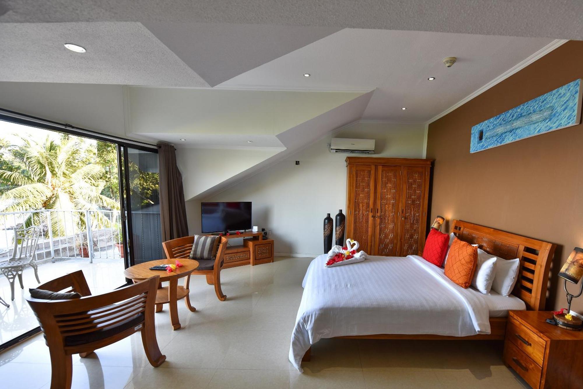 Crown Beach Hotel Seychelles Pointe Au Sel Εξωτερικό φωτογραφία