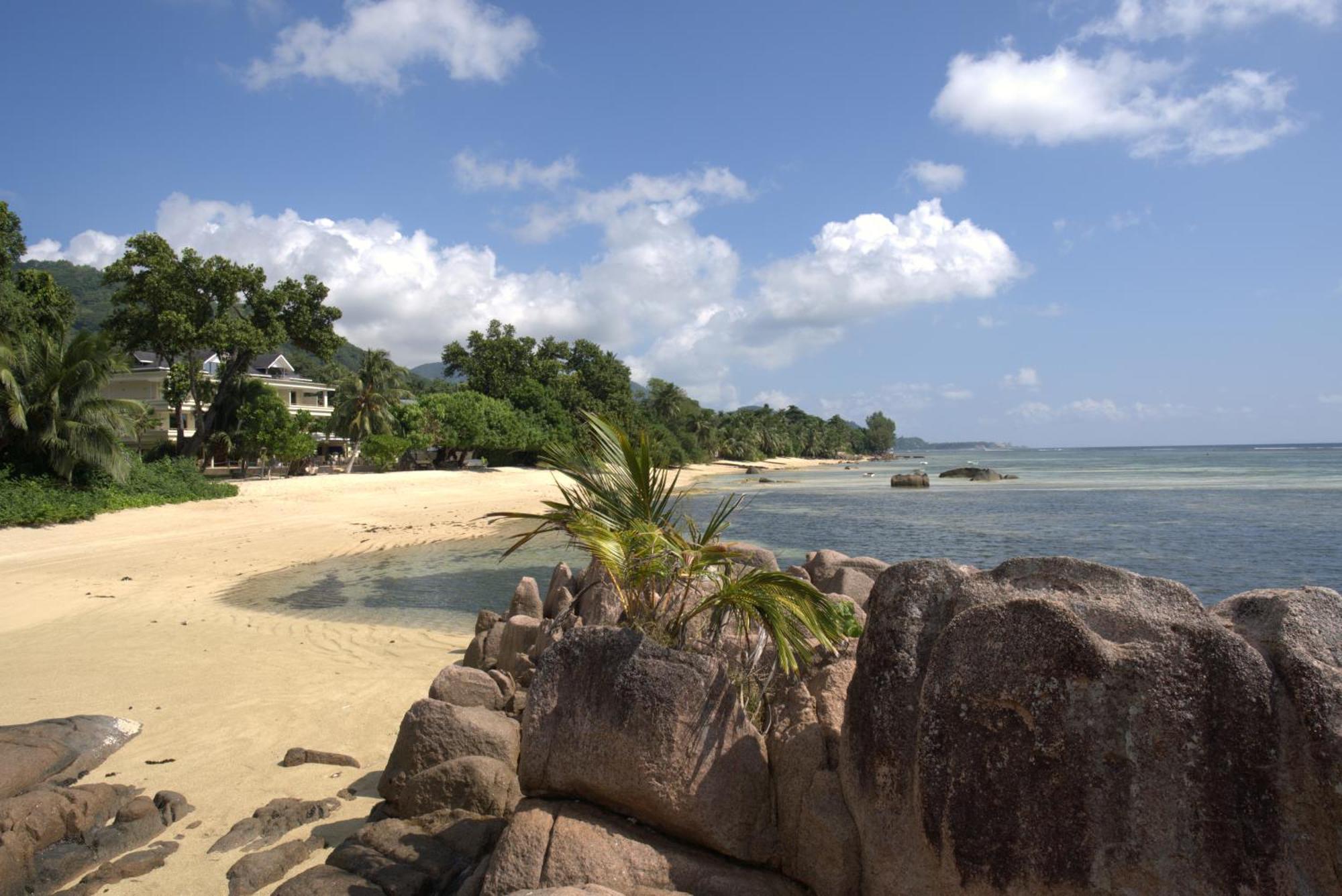 Crown Beach Hotel Seychelles Pointe Au Sel Εξωτερικό φωτογραφία