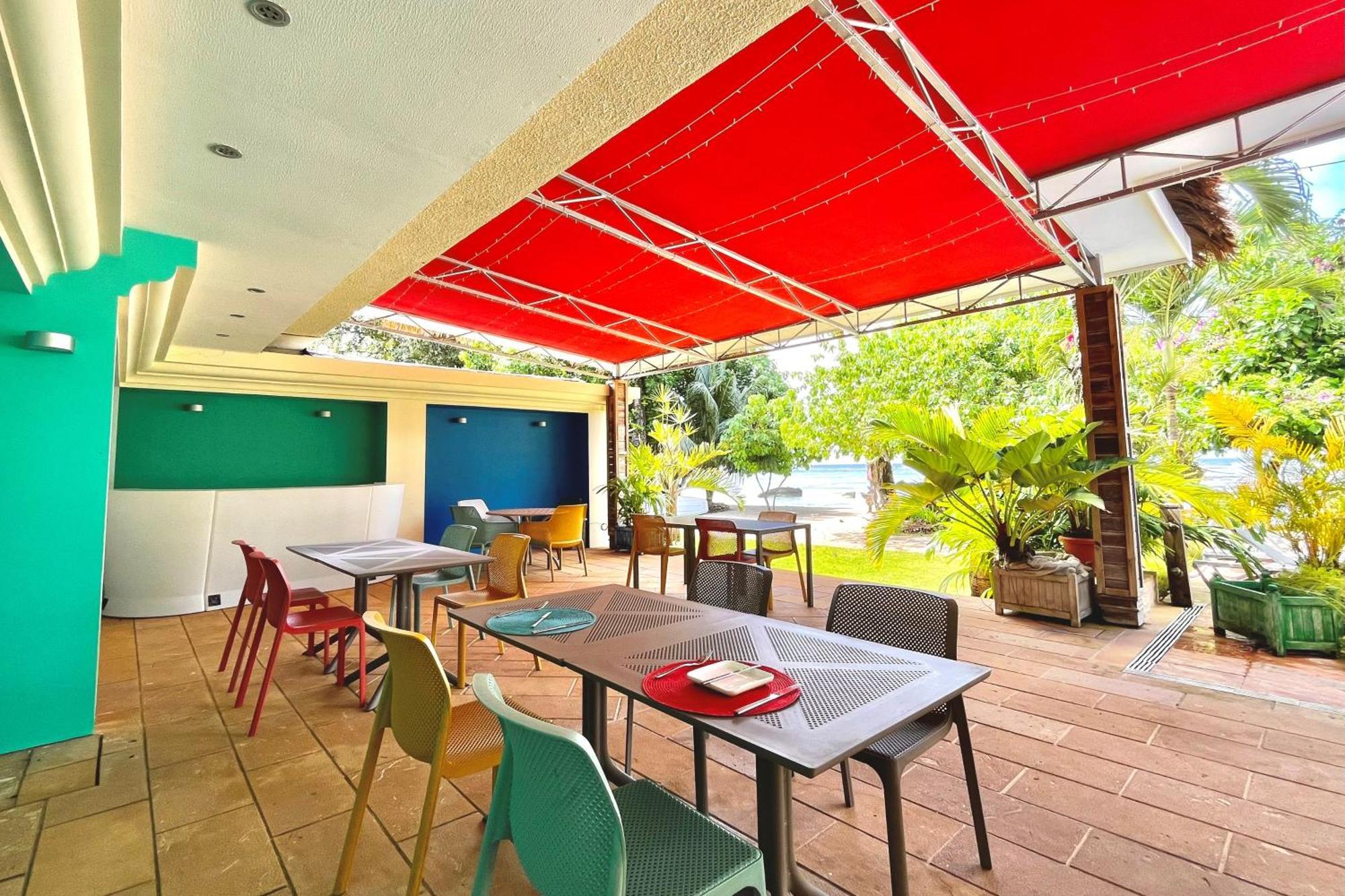 Crown Beach Hotel Seychelles Pointe Au Sel Εξωτερικό φωτογραφία