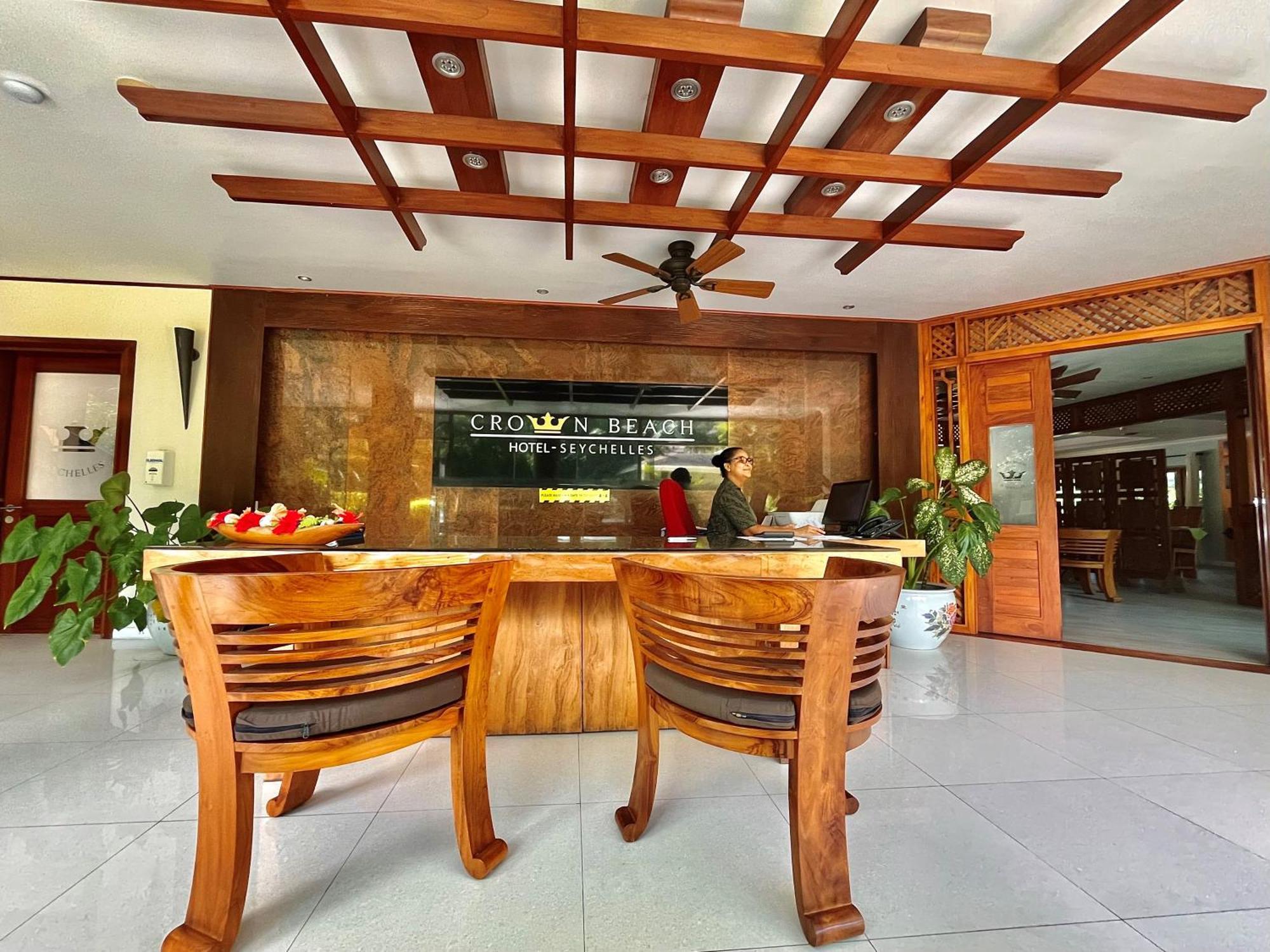 Crown Beach Hotel Seychelles Pointe Au Sel Εξωτερικό φωτογραφία